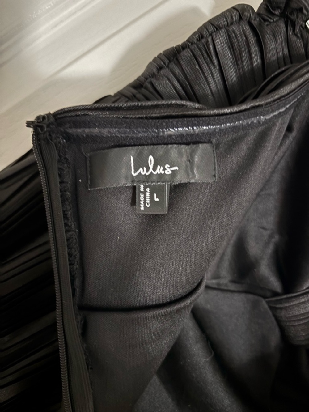Lulu's Black Strapless Pleated Maxi Dress - Picture 5 of 5